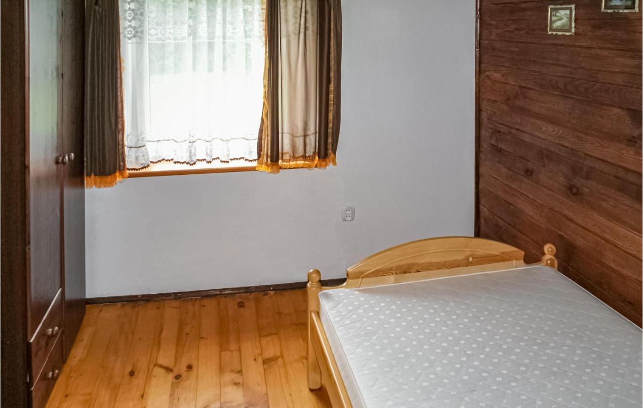4 Bedroom Amazing Home In Biskupiec Biesowko Экстерьер фото